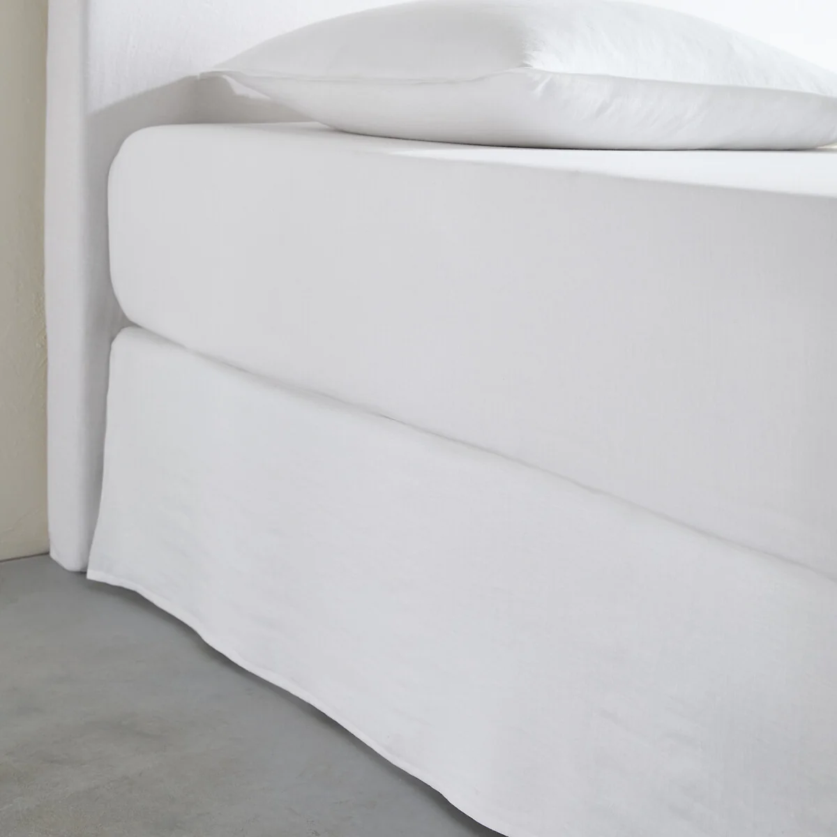 Touril Linen Valance – image 2