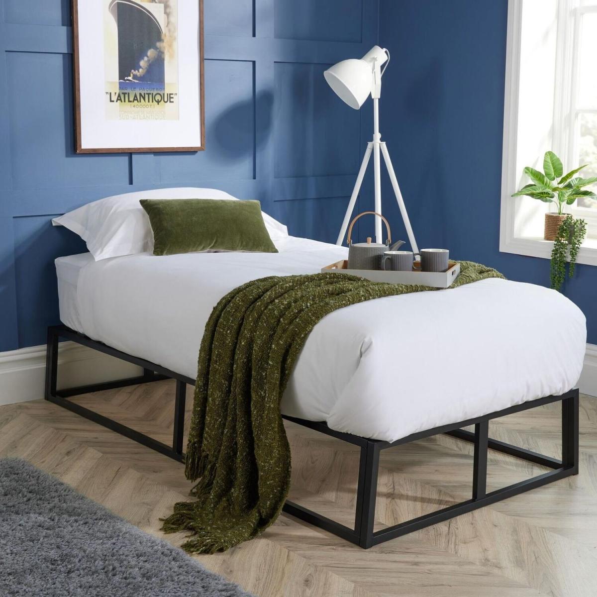 Platform Metal Bed Frame - Black / Single – image 4