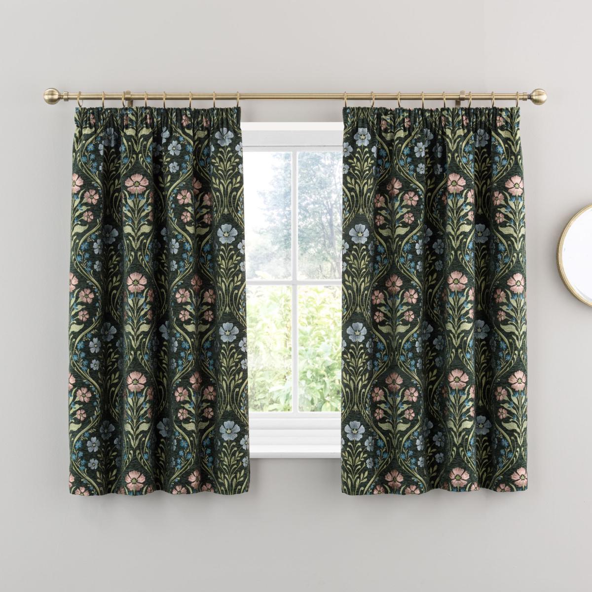 Chalfield Green Pencil Pleat Curtains Green – image 4