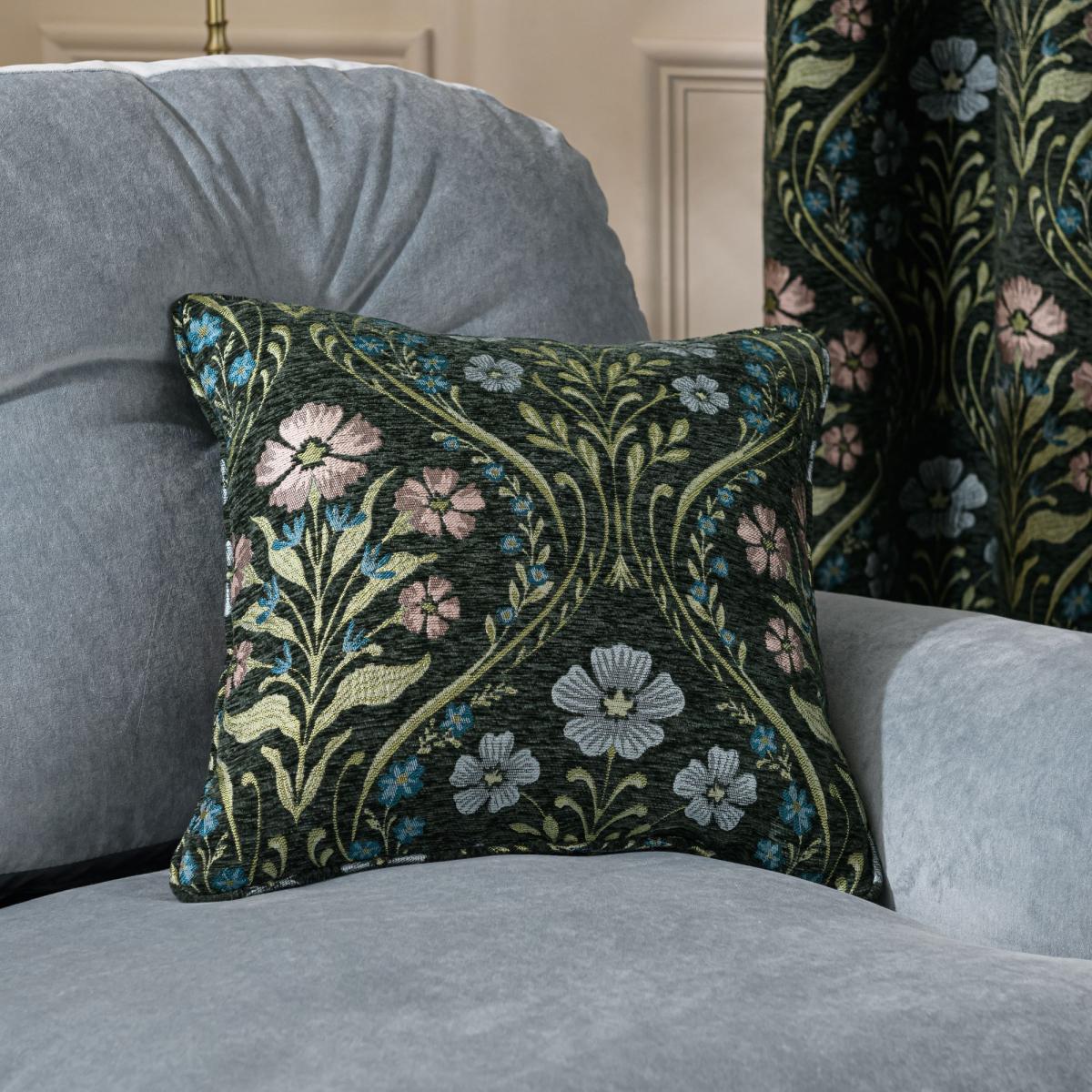 Chalfield Green Pencil Pleat Curtains Green – image 5