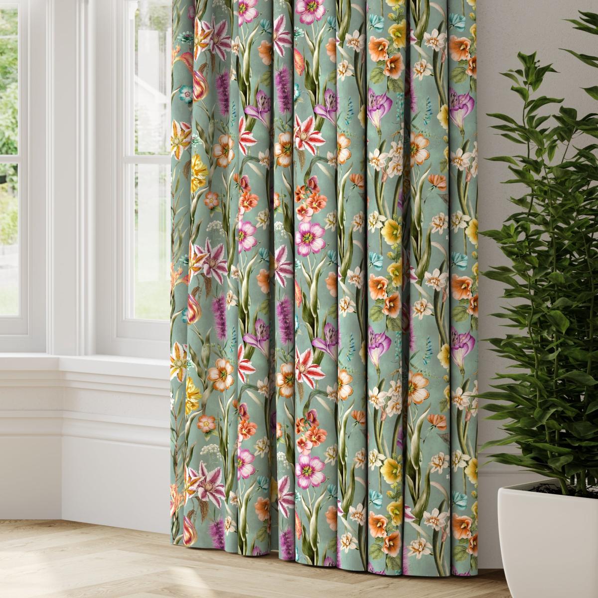 Maximalist Tropical Made to Measure Curtains Tropical Jade – image 2