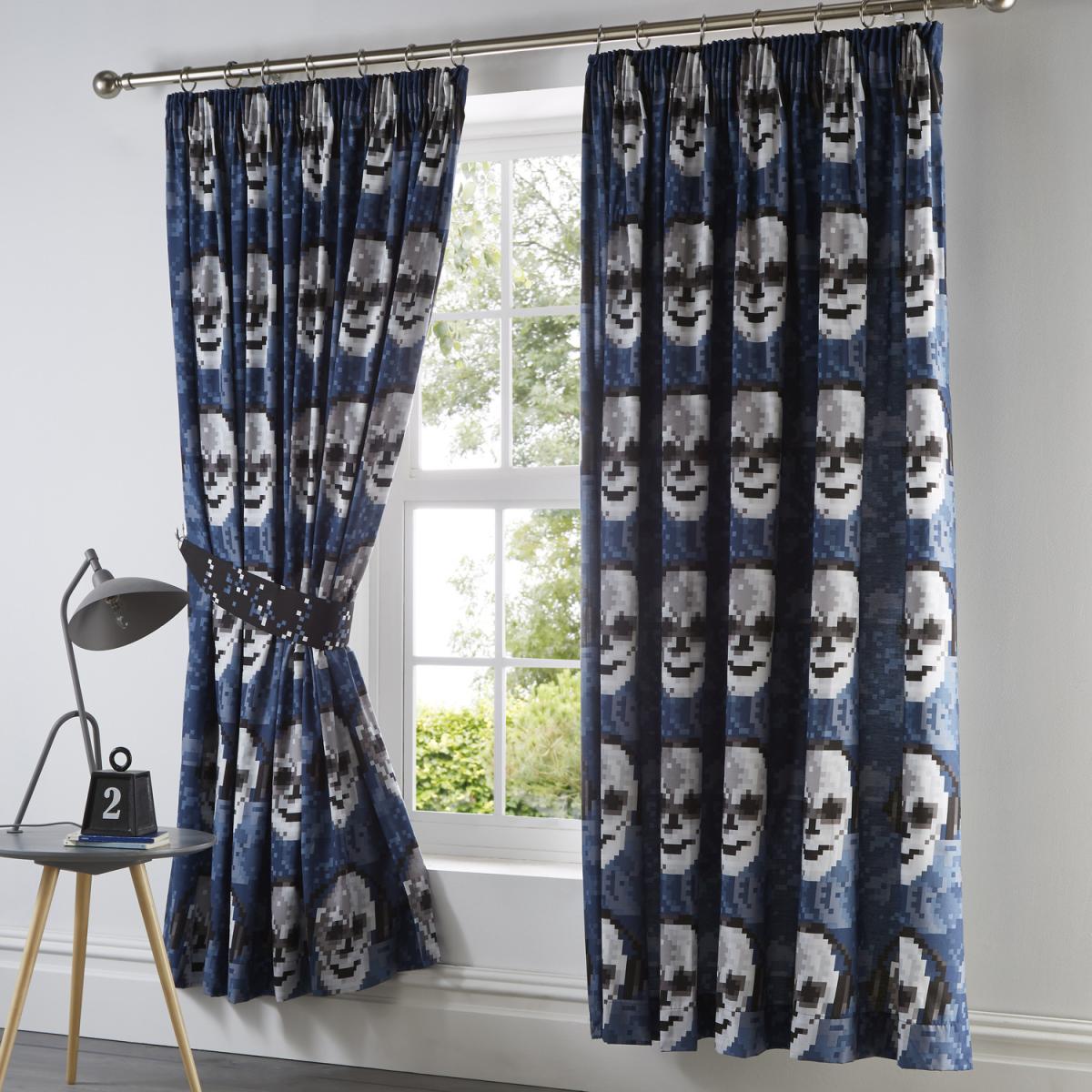 Pixel Skulls Pencil Pleat Curtains - Multi  / 137cm – image 2