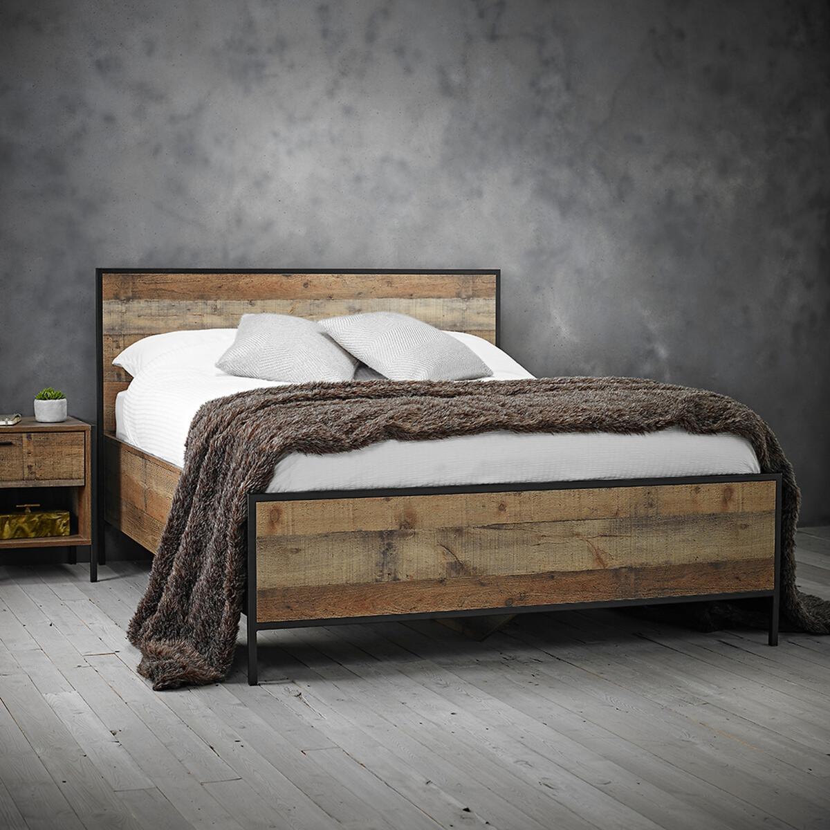Industrial Style Oak and Black Double Bed – image 3