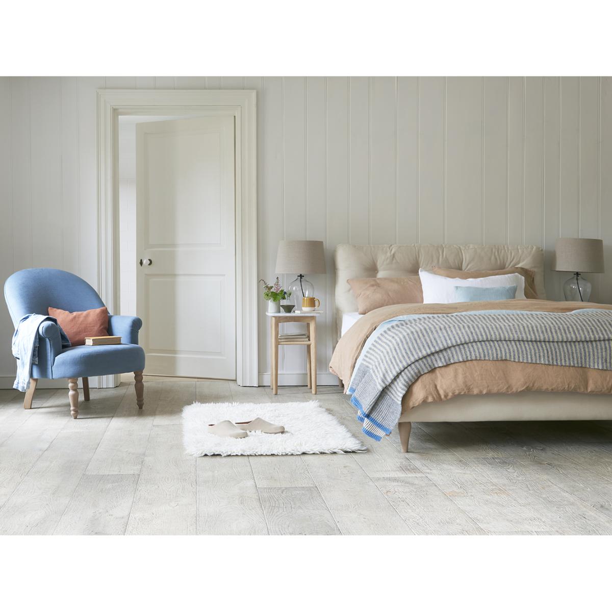 Chit Chat Bed – image 10