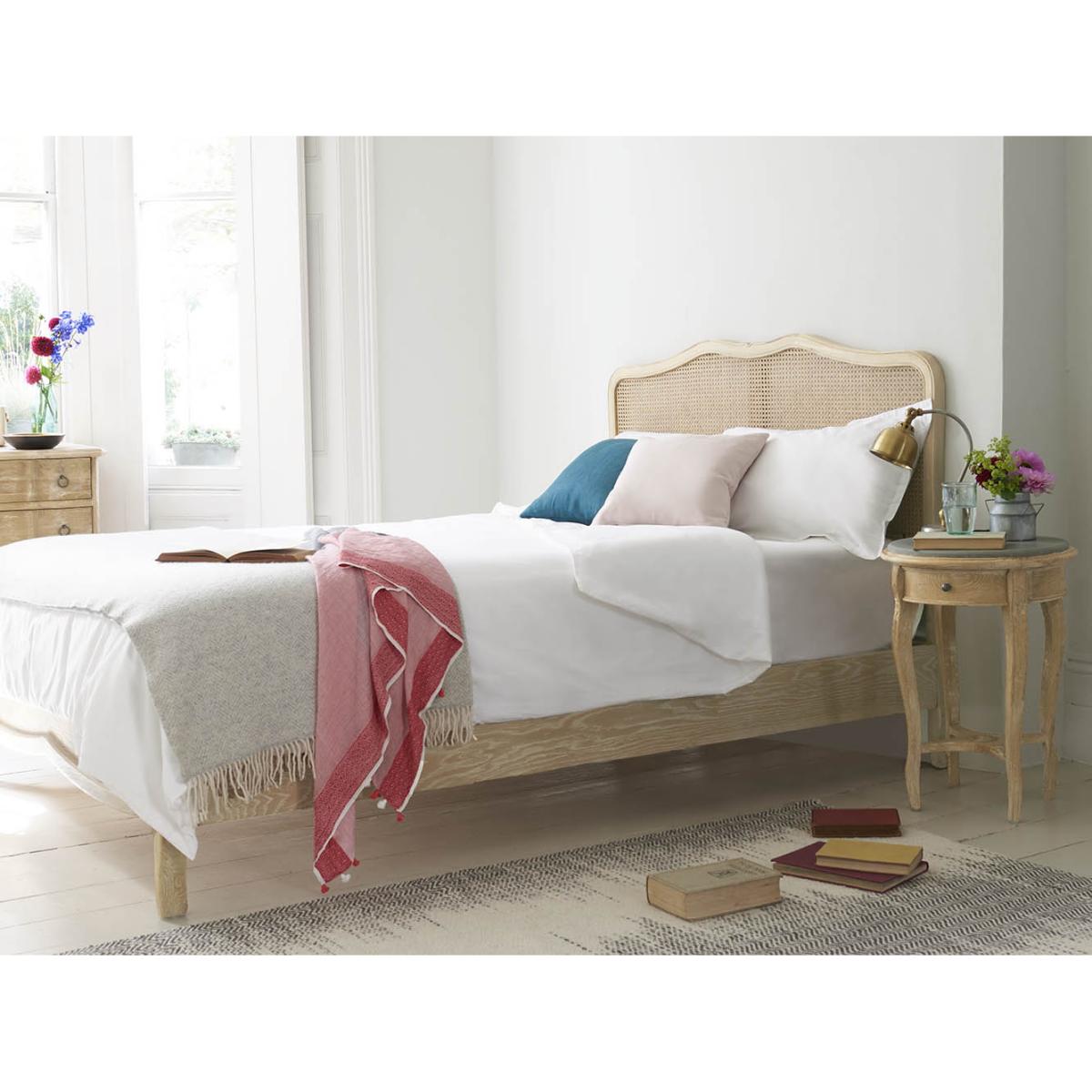 Margot Bed – image 8