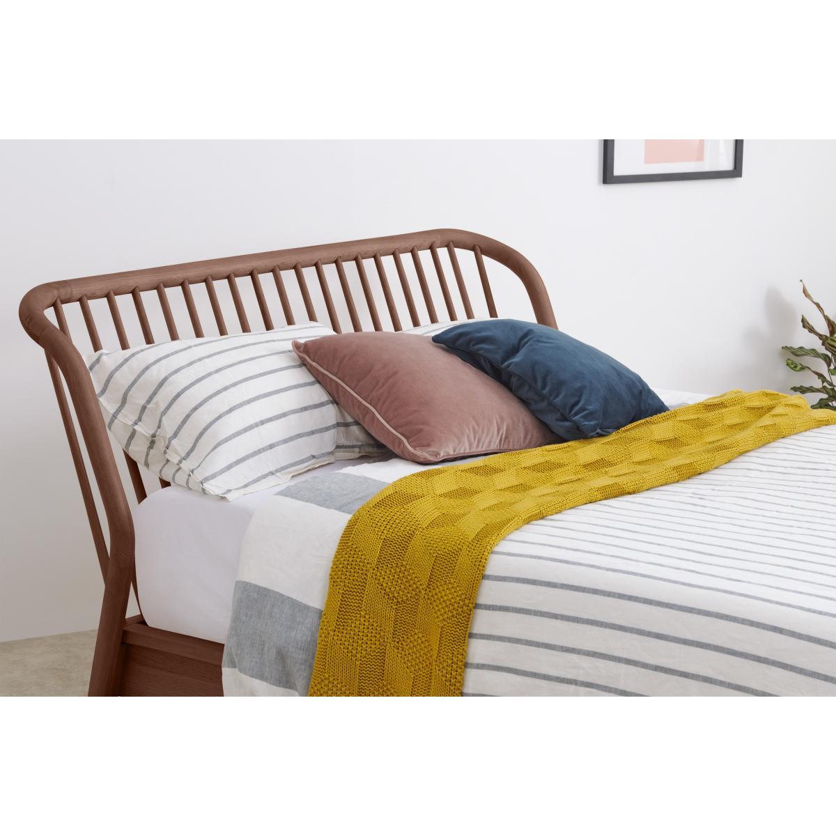 Tacoma Double Bed, Walnut – image 5