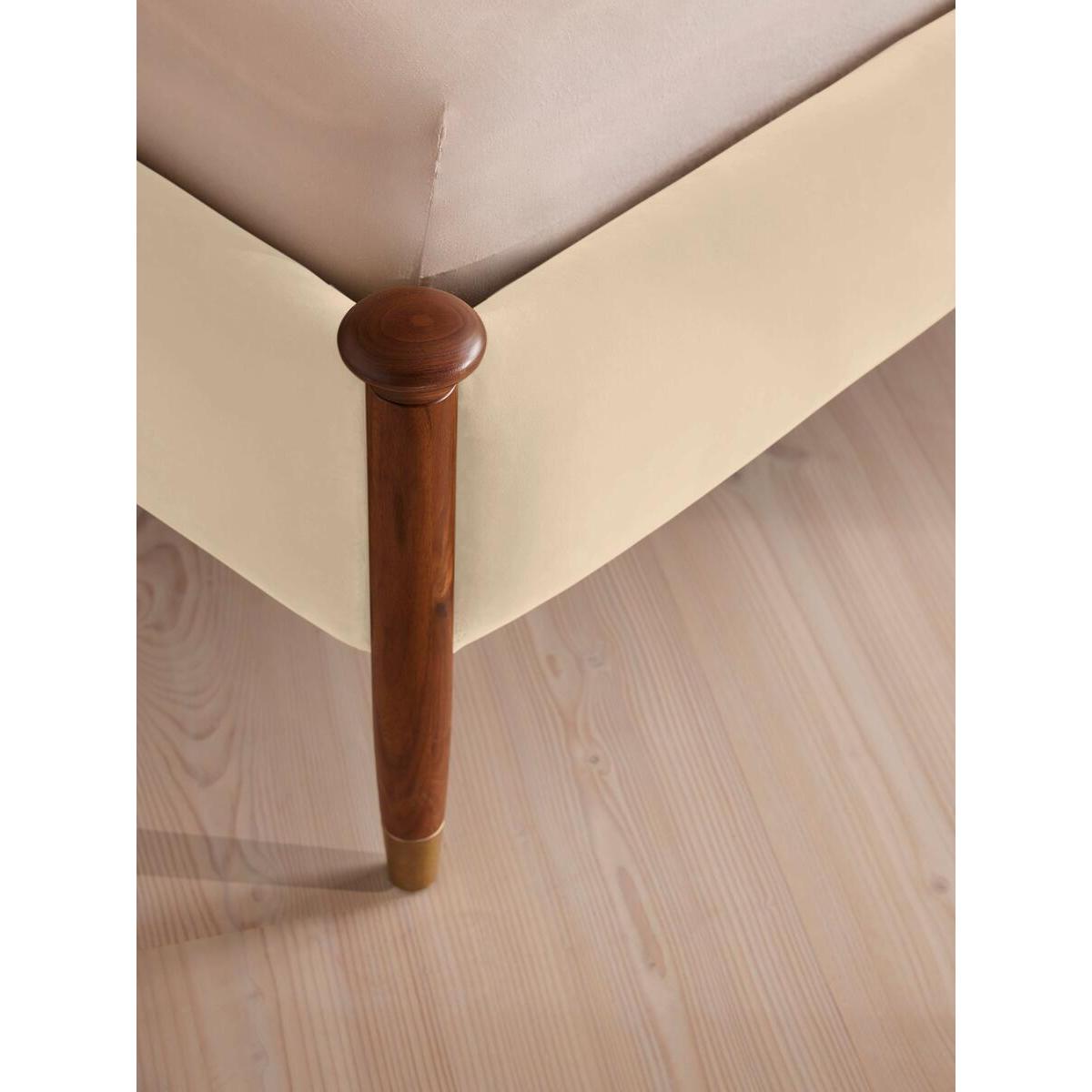 Paolo Bed, Double, Velvet, Porcelain – image 6