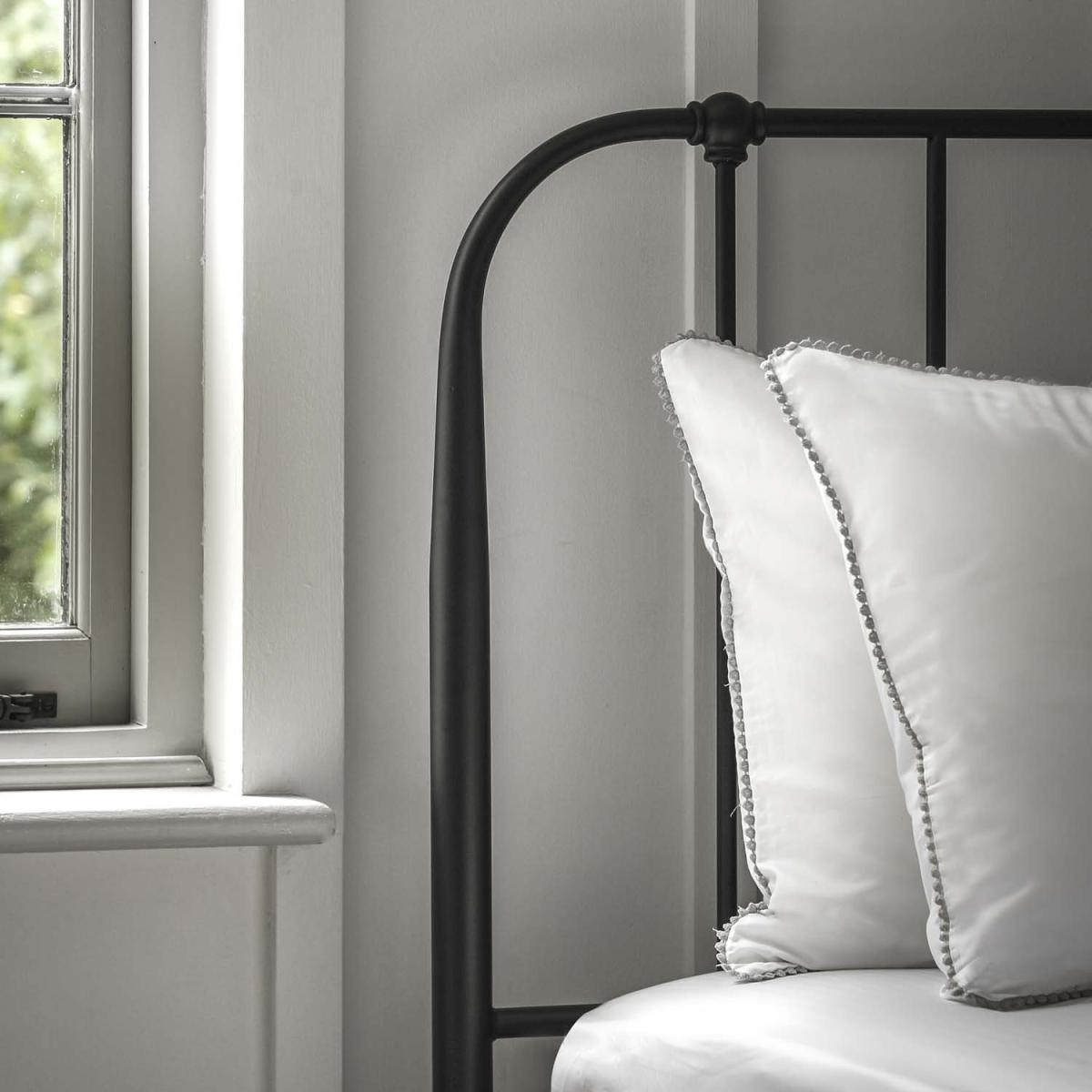 Lamba Metal Bed - Black - Lamba Double Bed in Black – image 2