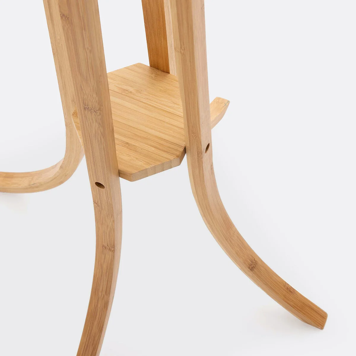 Teepi 4-Spoke Bamboo Coat Rack – image 4