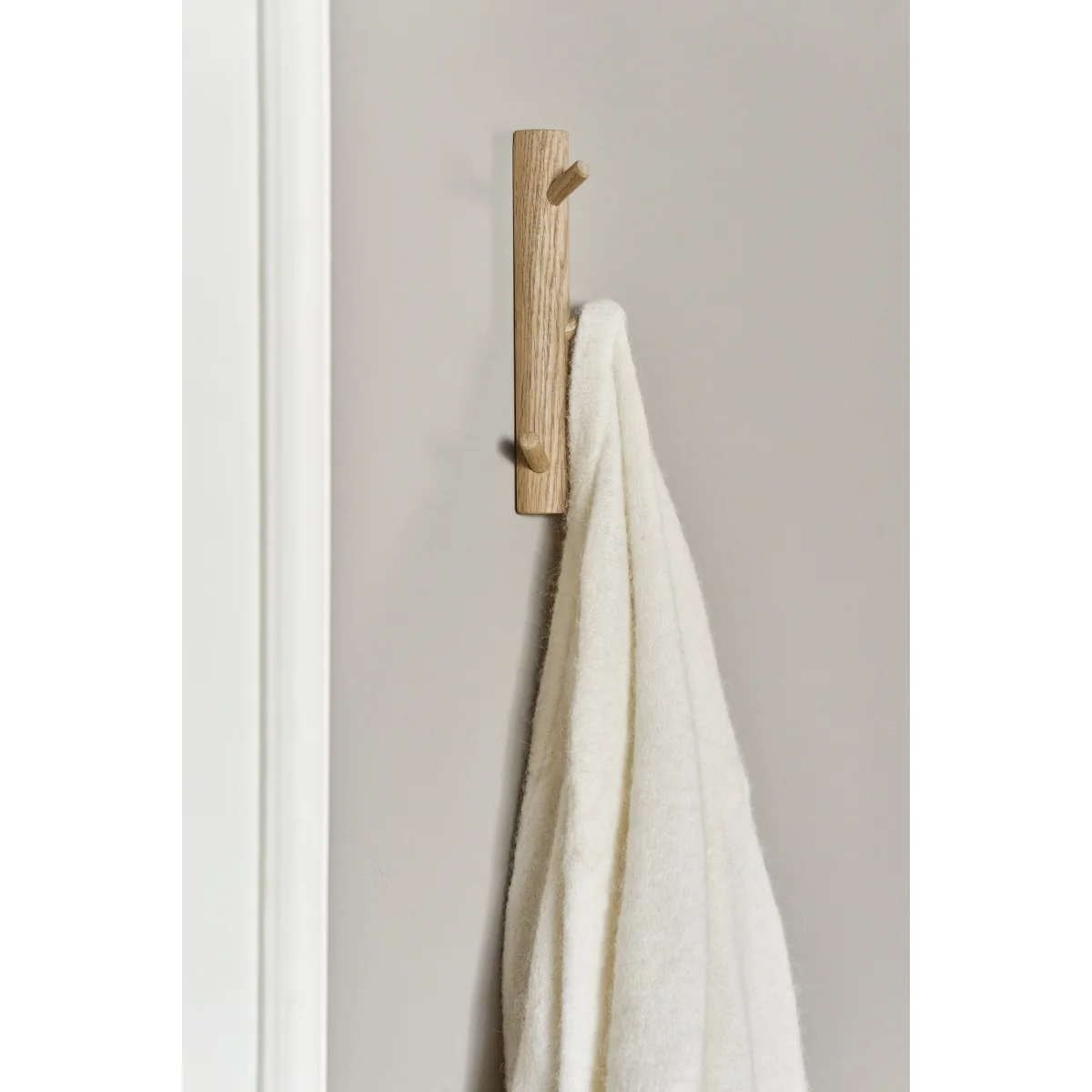1898 Allsarp vertical coat rack 3 hooks Oak – image 2