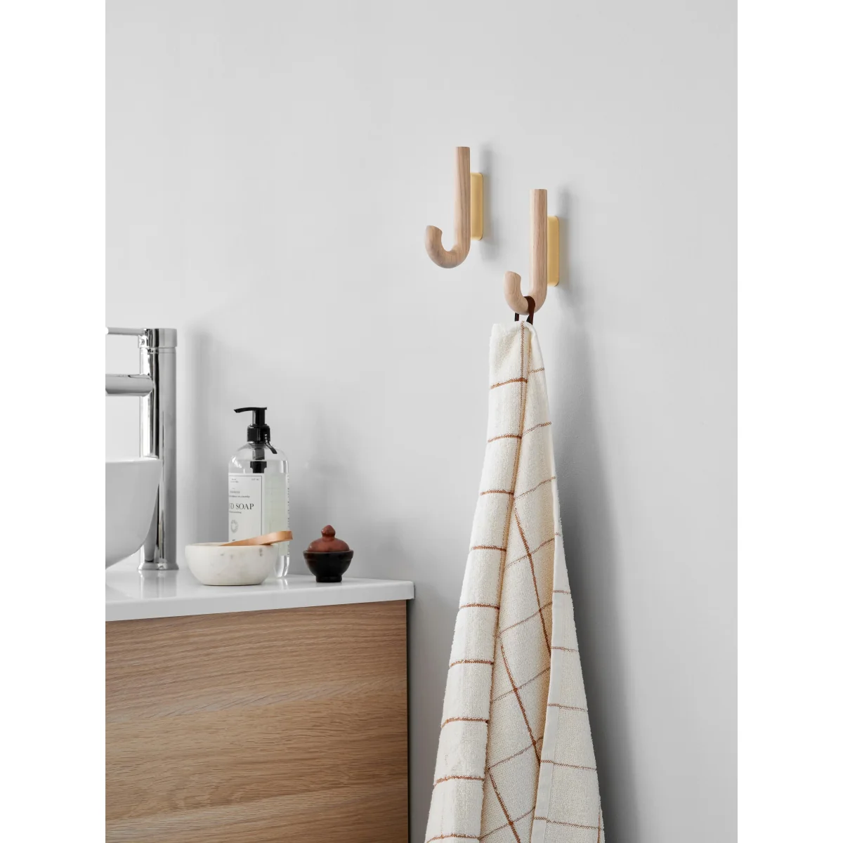 Oak Wood Wall Hook Umbrella, in Various Sizes – image 2