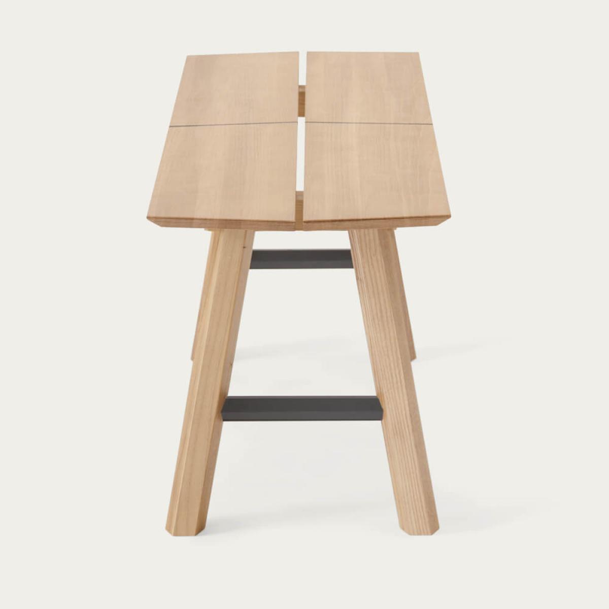 Light Wood/Black Savia Bench