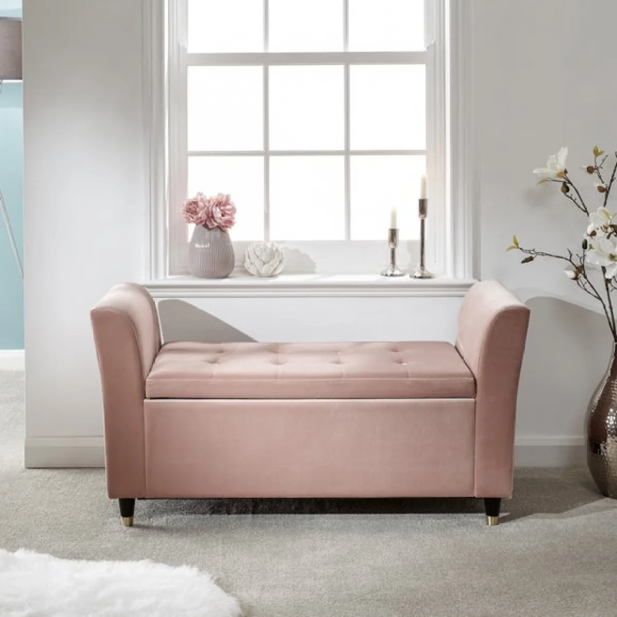 Return - Genoa Chenille Window Seat, Pink – image 1