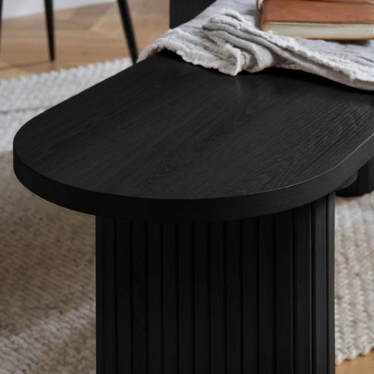 Axel Fluted Oval Bench – image 5