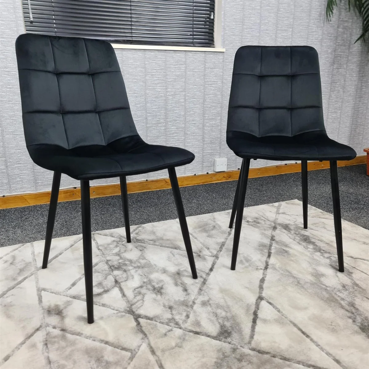 Texas 117 + 2 Black Rocco + 1 Bench - Grey – image 2