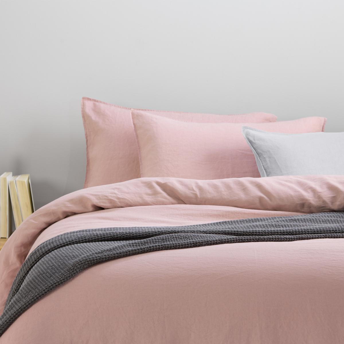 Brisa Linen Duvet Cover + 2 Pillowcases, King, Dusky Pink – image 3