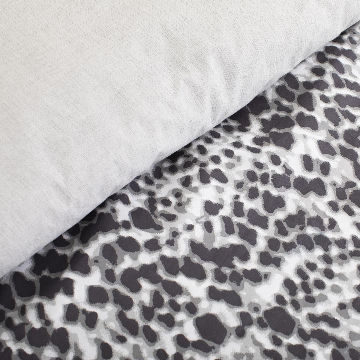 Masai Animal Print Duvet Cover and Pillowcase Set - Grey / King – image 2