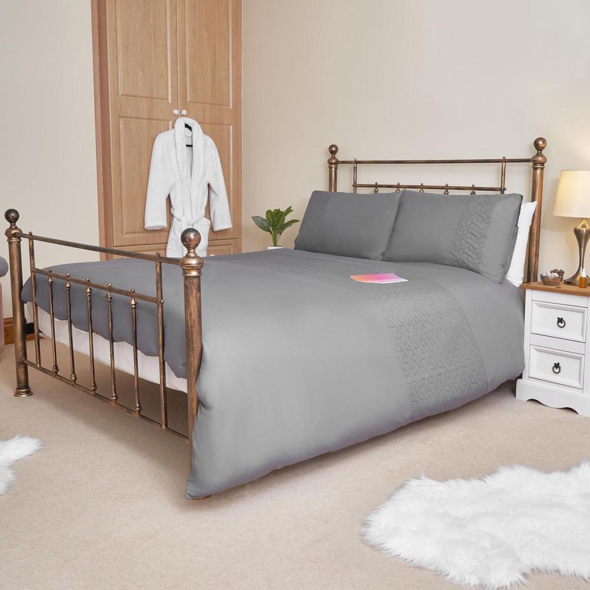 Brentfords Pinsonic Geo Band Duvet Cover Bedding Set - Grey / King – image 2