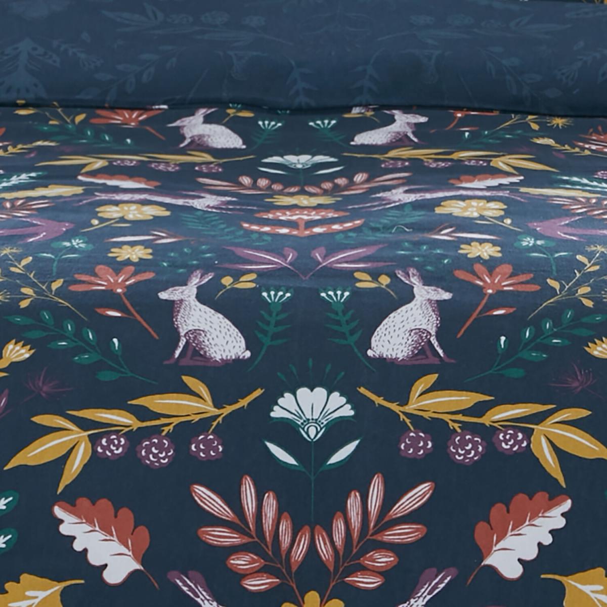 Folky Forest Duvet Cover and Pillowcase Set - Navy / King – image 3