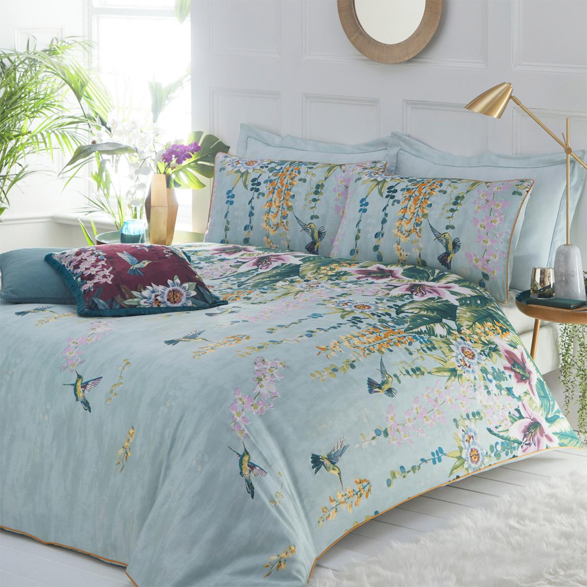 Hummingbird Heaven Duvet Cover Set - King – image 3