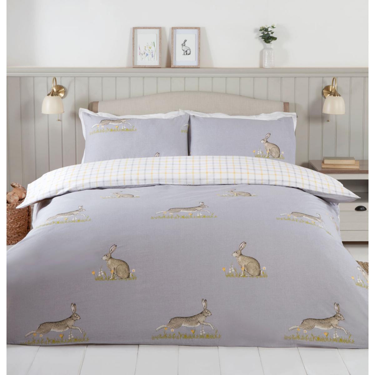 Meadow Hare Duvet Cover and Pillowcase Set - King – image 2