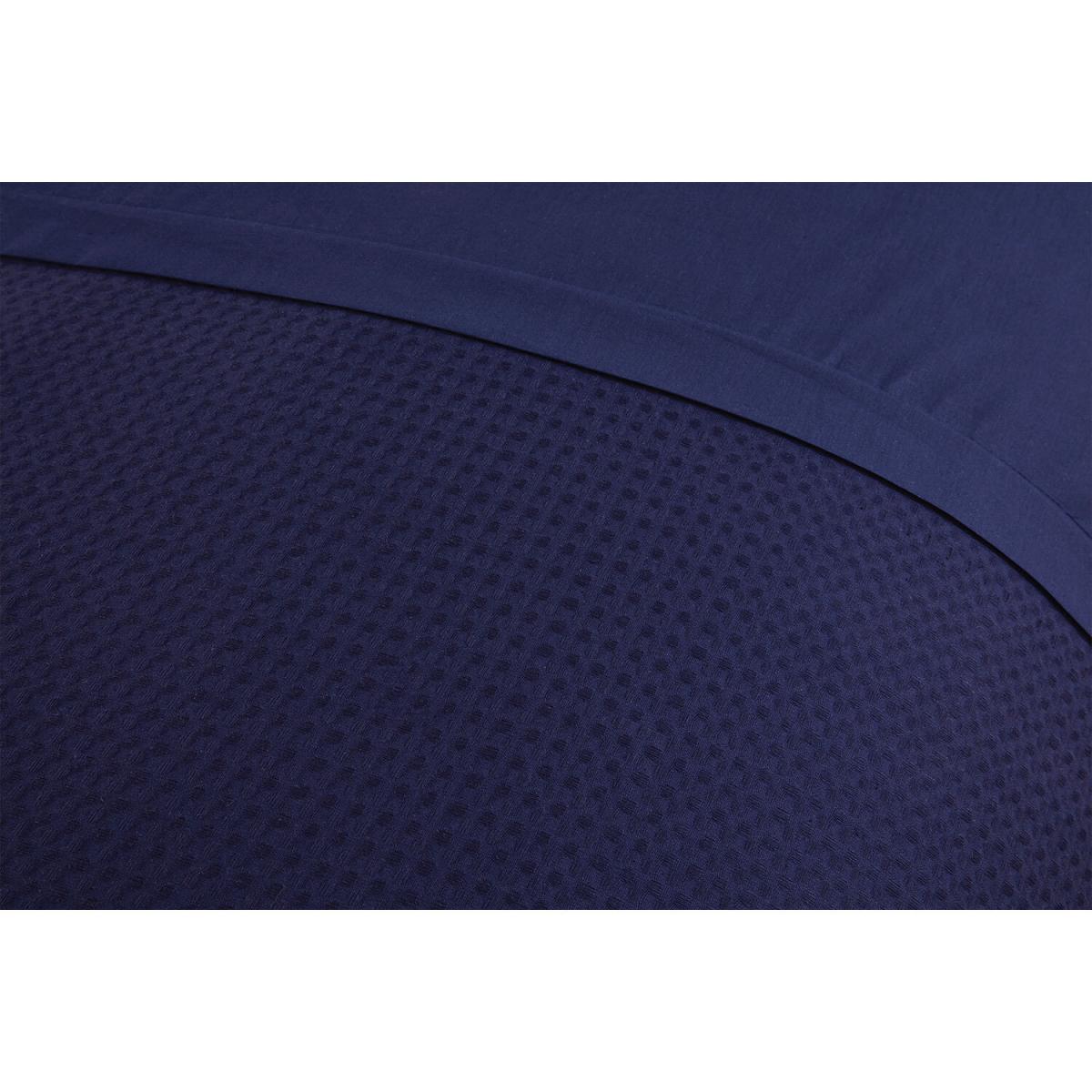 Luxury Waffle Duvet Cover and Pillowcase Set - Navy / King – image 4