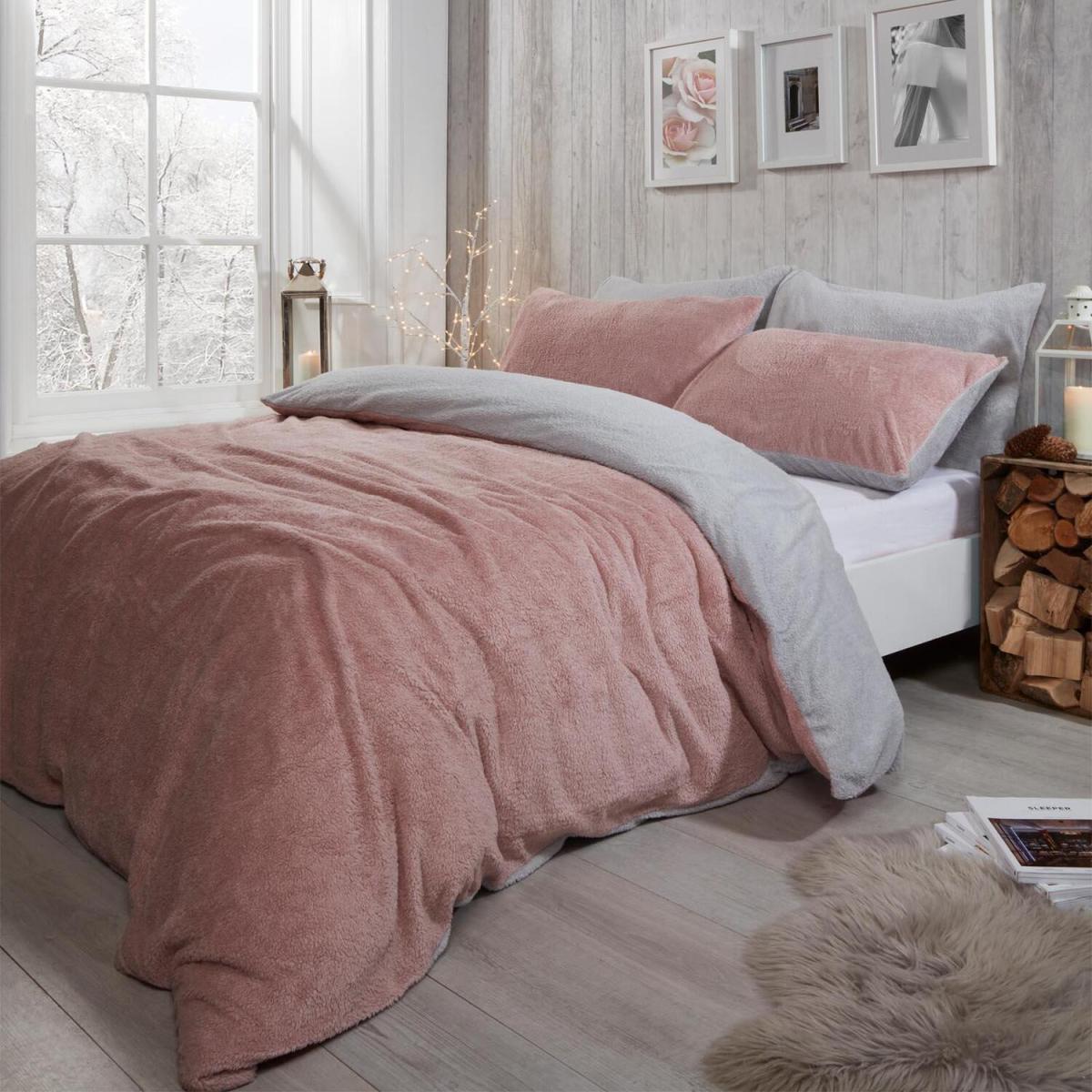 Brentfords Reversible Teddy Duvet Cover Set with Pillowcases - Pink / King – image 1