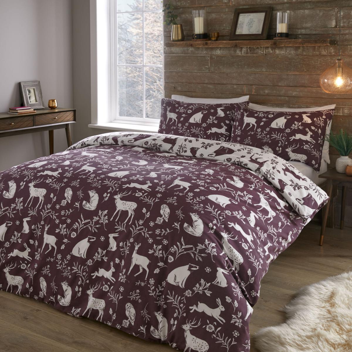 Forest Friends Duvet Cover and Pillowcase Set - Plum / King – image 4