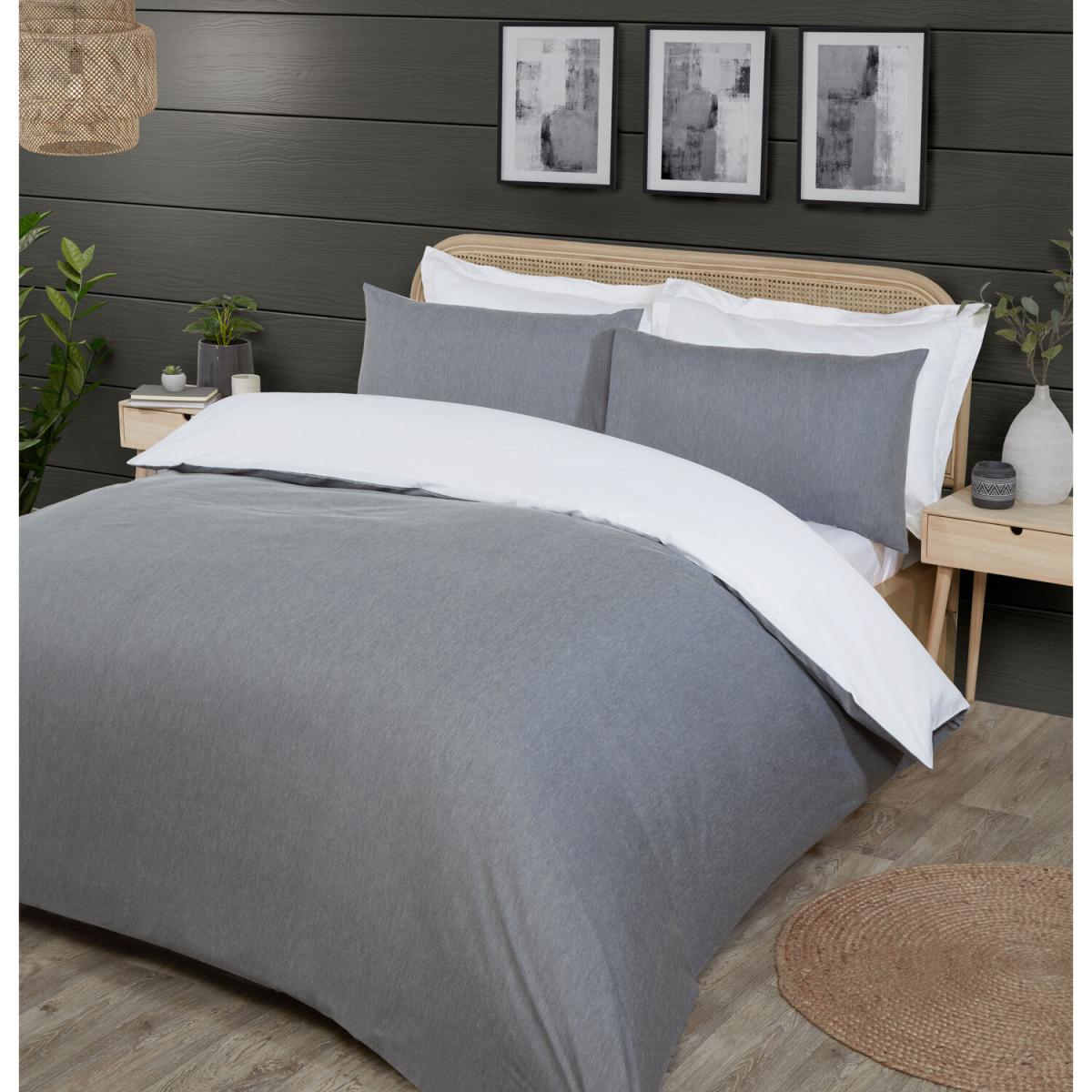 Hendon Chambray Duvet Cover and Pillowcase Set - Grey / King – image 2