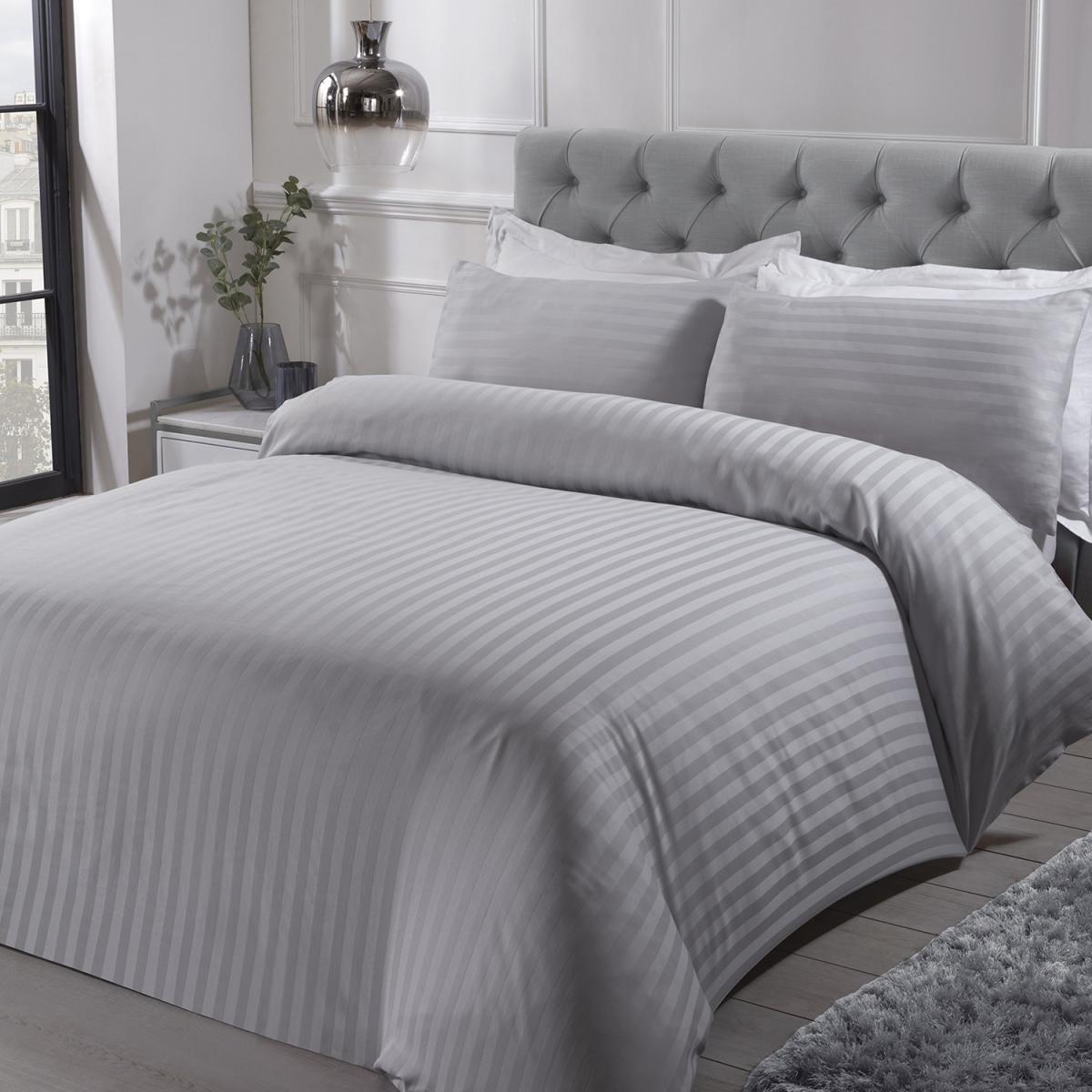 Luxury Satin Stripe Duvet Cover and Pillowcase Set - White / King – image 15