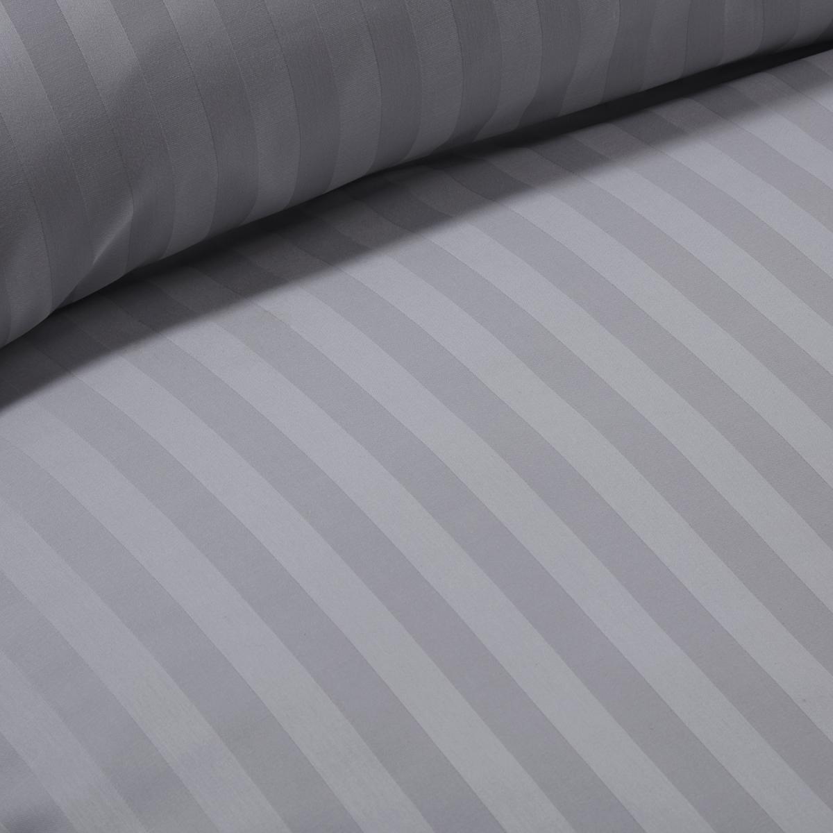 Luxury Satin Stripe Duvet Cover and Pillowcase Set - White / King – image 17