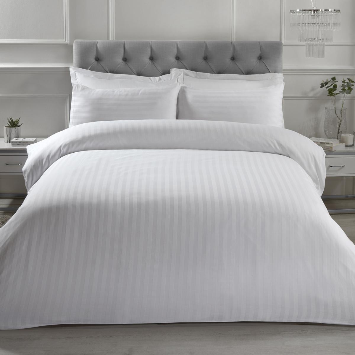 Luxury Satin Stripe Duvet Cover and Pillowcase Set - White / King – image 8