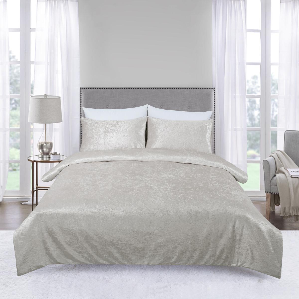 Crushed Velvet Duvet Cover and Pillowcase Set - Gold / King – image 2