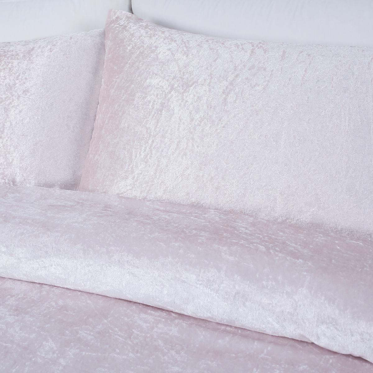 Crushed Velvet Duvet Cover and Pillowcase Set - Gold / King – image 13