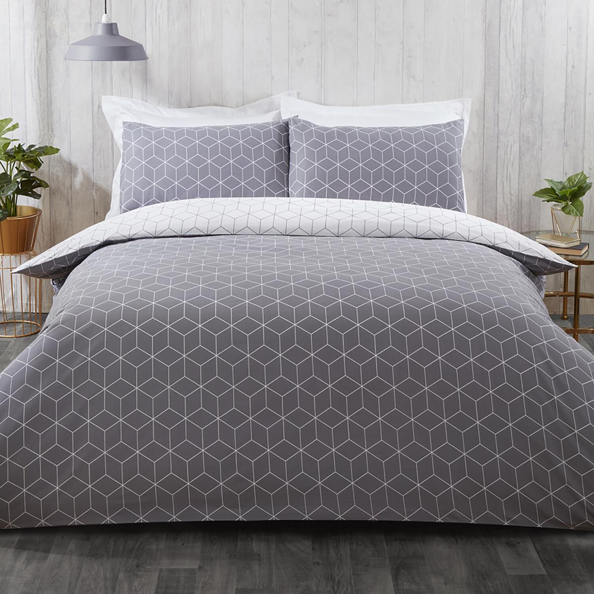 Apollo Duvet and Pillow Case Set - King – image 1