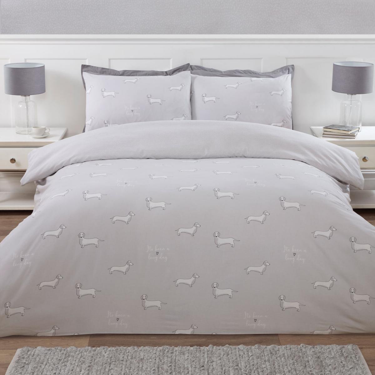 Dudley The Doxie Duvet and Pillowcase Set - King – image 2