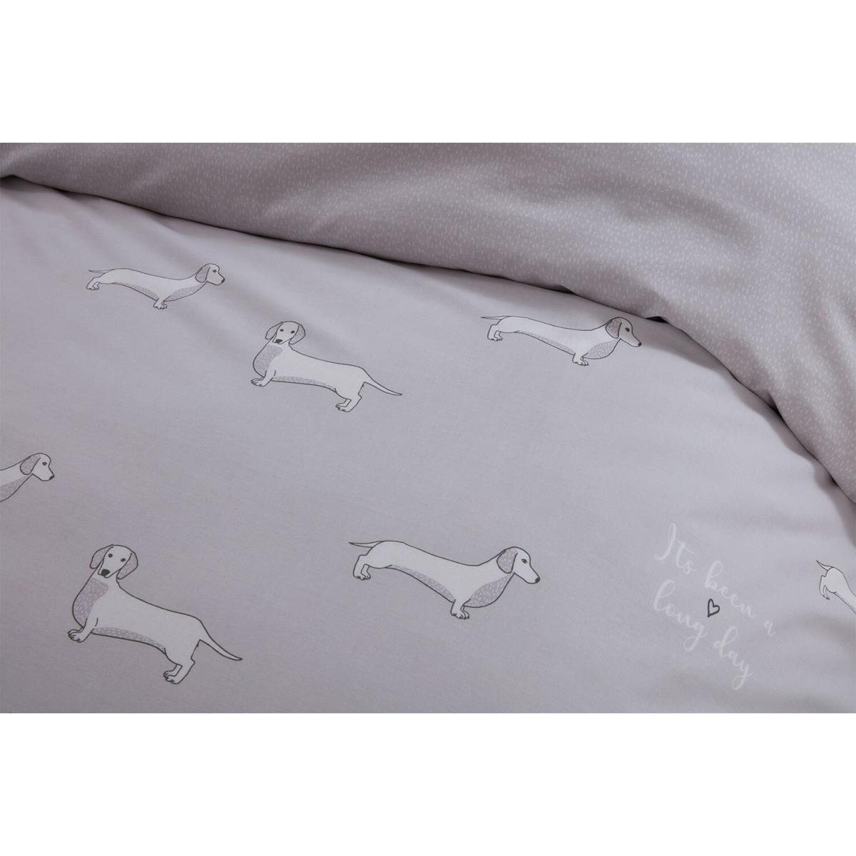 Dudley The Doxie Duvet and Pillowcase Set - King – image 4