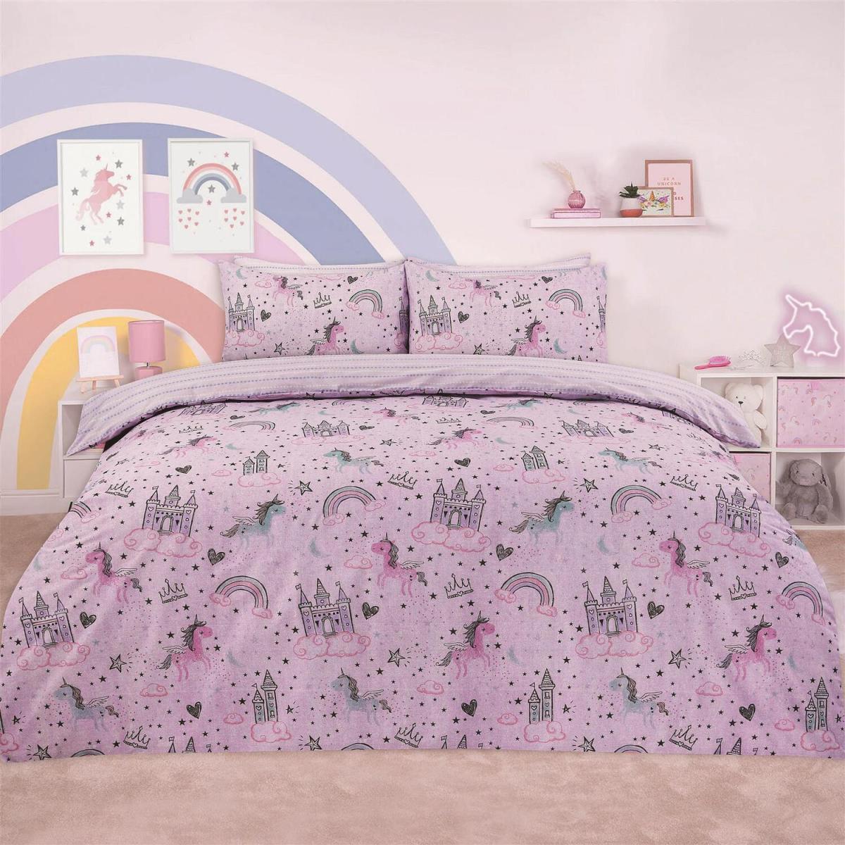Unicorn Kingdom Duvet Cover with Pillowcase - Lilac / Junior – image 2