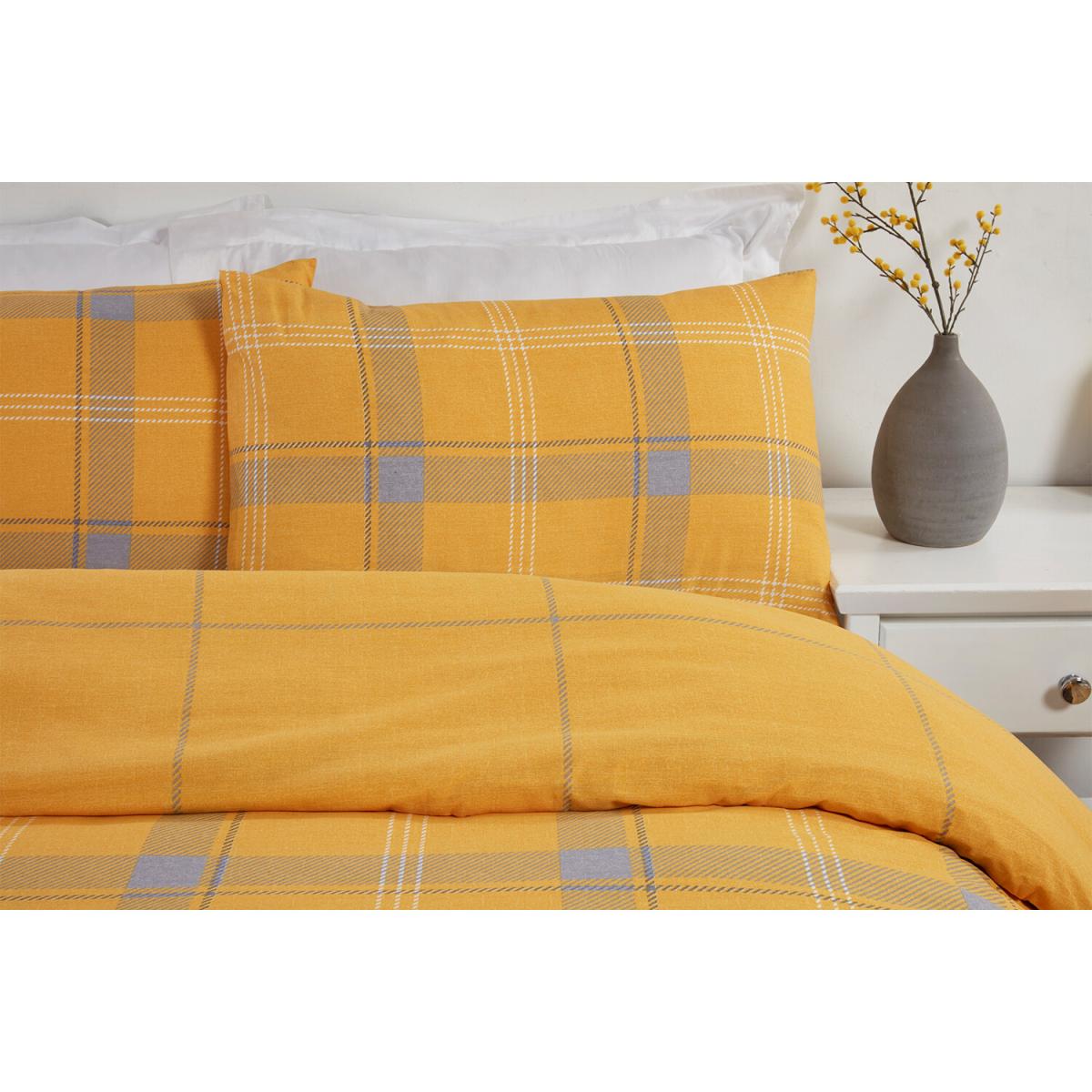 Langley Check Duvet Cover and Pillowcase Set - Ochre / King – image 5
