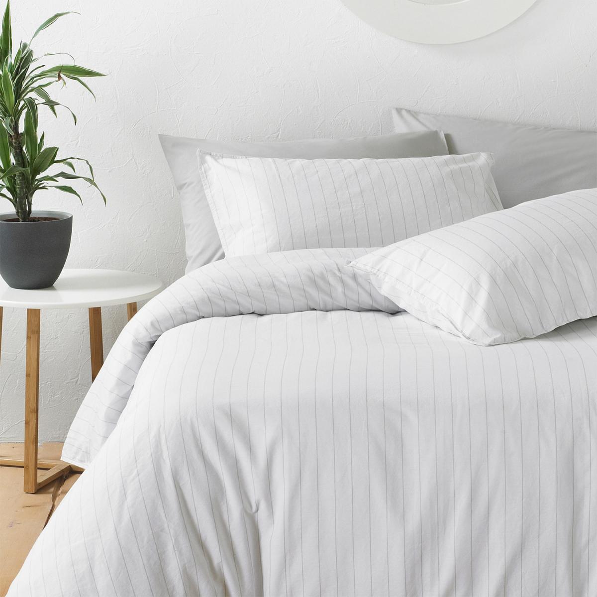 Pinstripe Duvet Cover Set - King – image 2