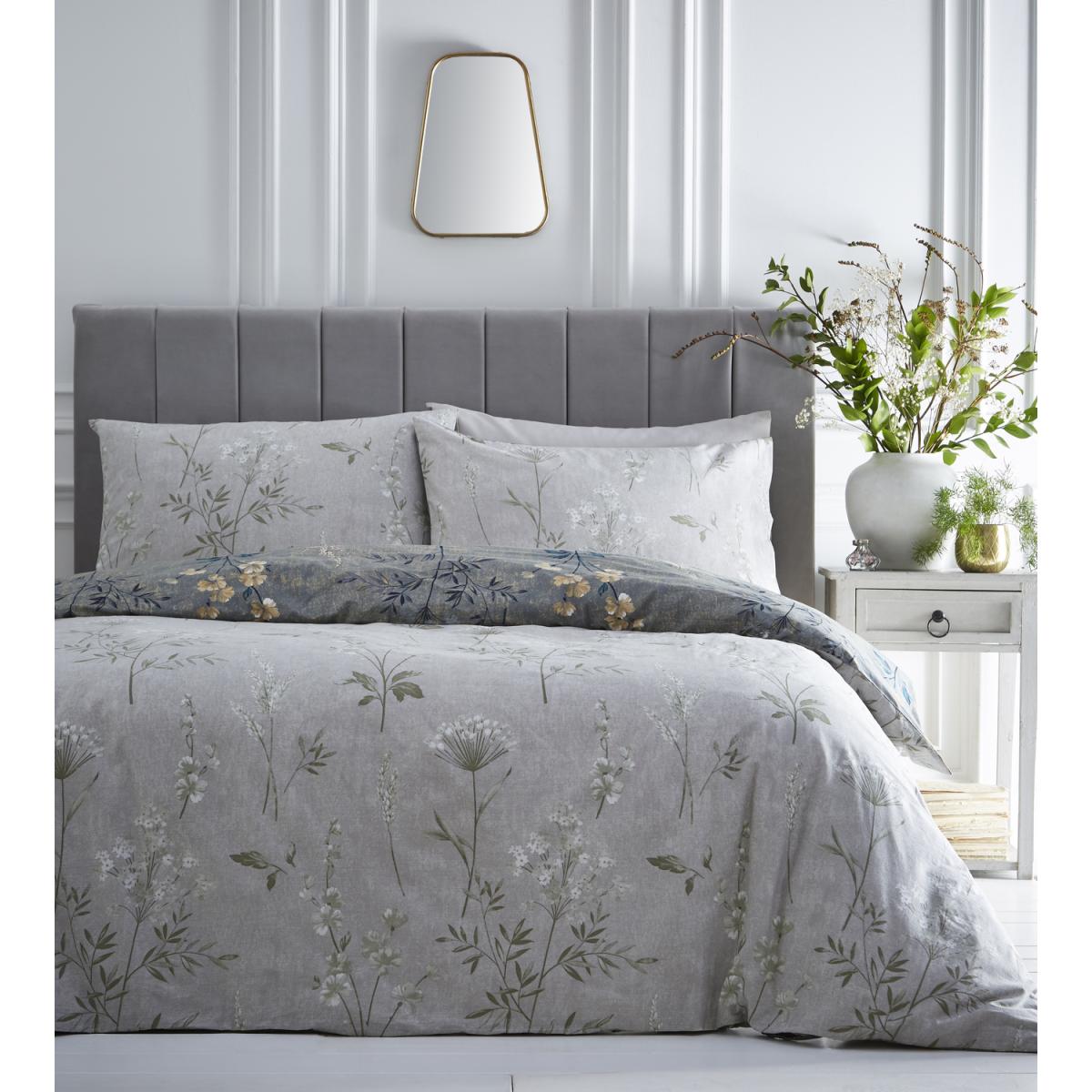 Florette Duvet Cover and Pillowcase Set - Green/Ochre / King – image 3