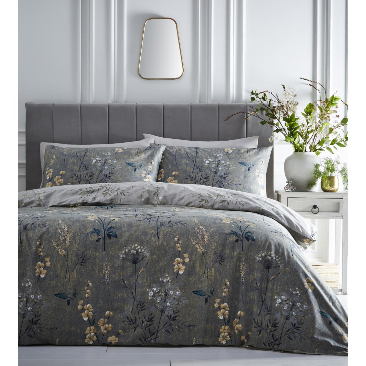 Florette Duvet Cover and Pillowcase Set - Green/Ochre / King – image 4