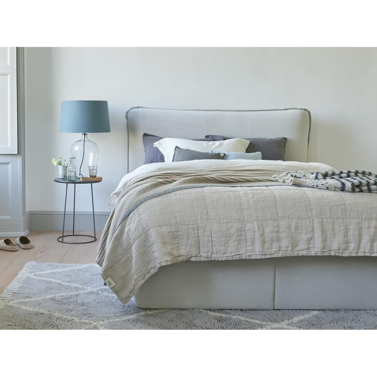 Pillow Talker Headboard – image 3