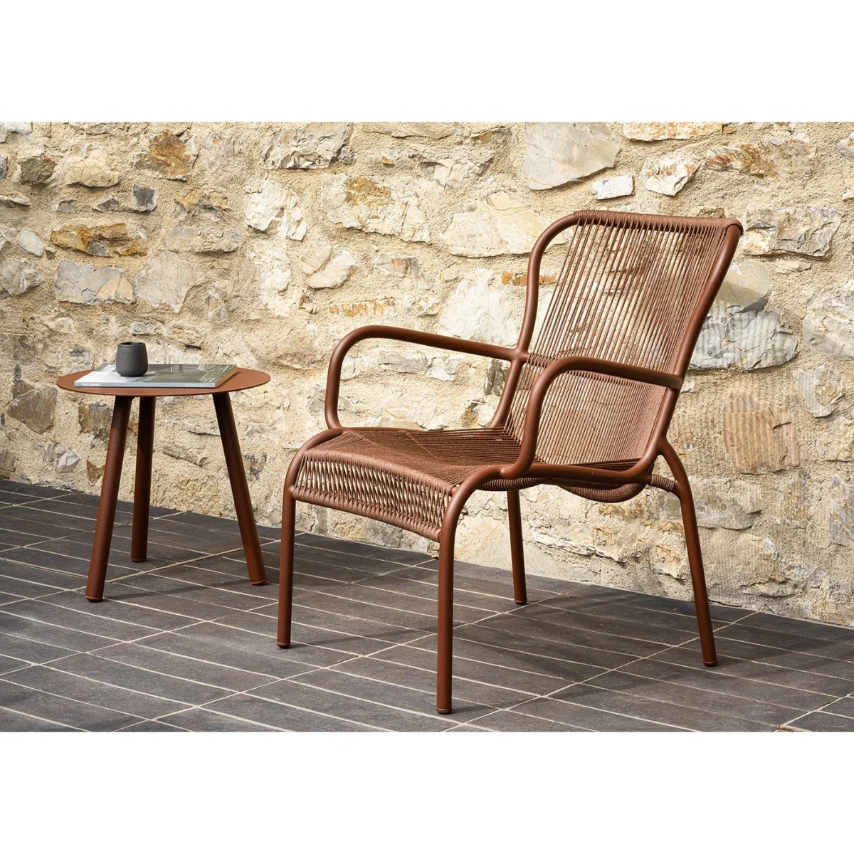 Vincent Sheppard Loop Outdoor Lounge Chair in Dune White – image 3