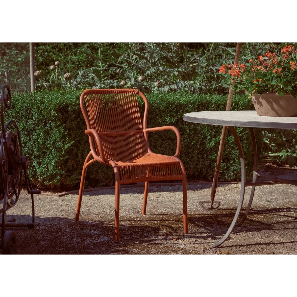 Vincent Sheppard Loop Outdoor Dining Chair Terracotta – image 2