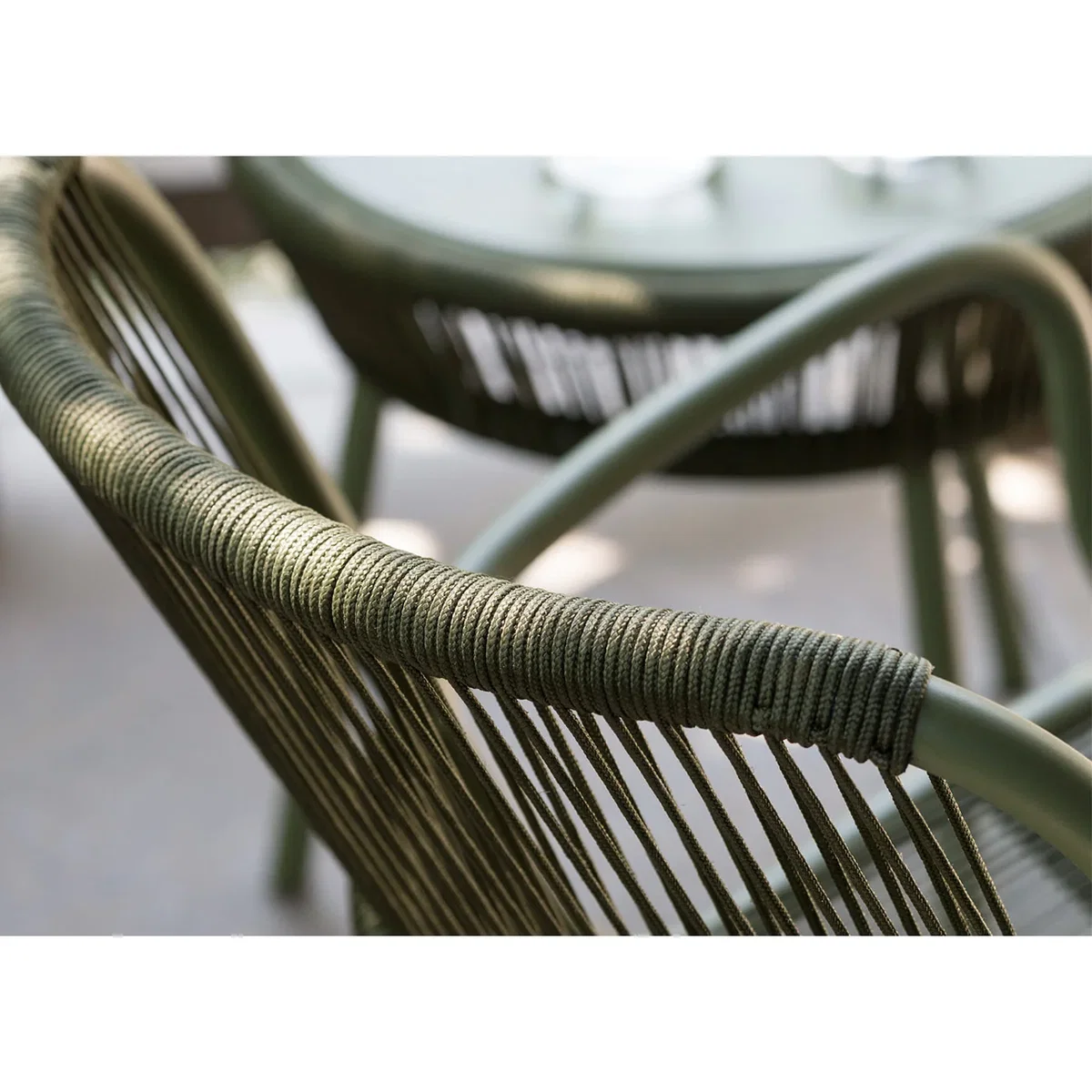 Heal's Loop Outdoor Lounge Chair Rust – image 6