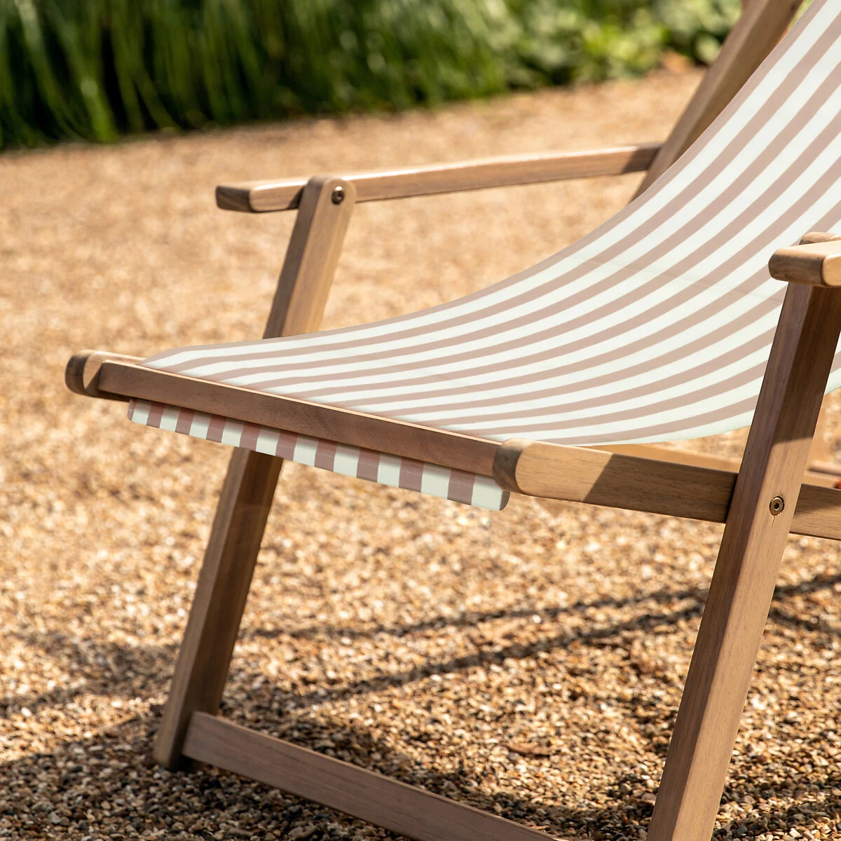 Ockley Striped Garden Deck Chair – image 3