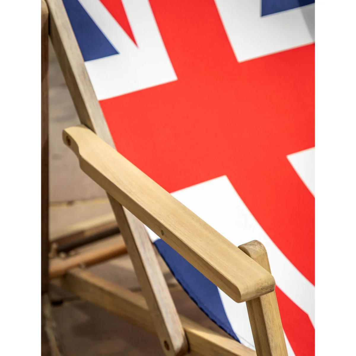 Gallery Direct Union Jack Deck Chair Multi – image 3