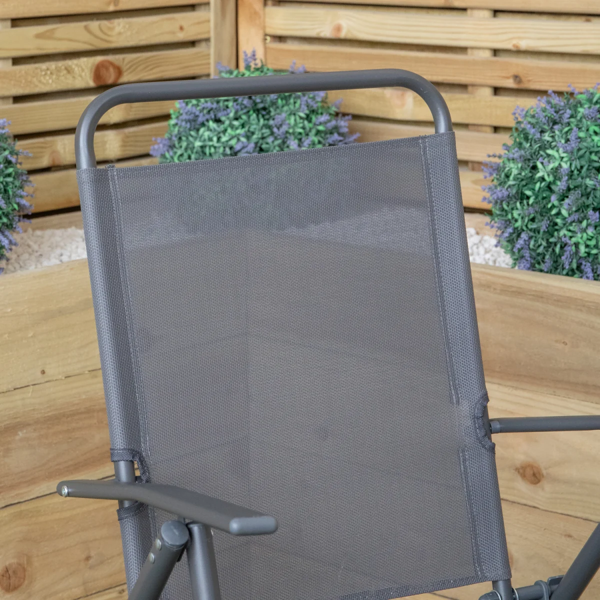 Set of 4 Outdoor Multi-Position Textoline Garden Chairs in Grey - Grey – image 7