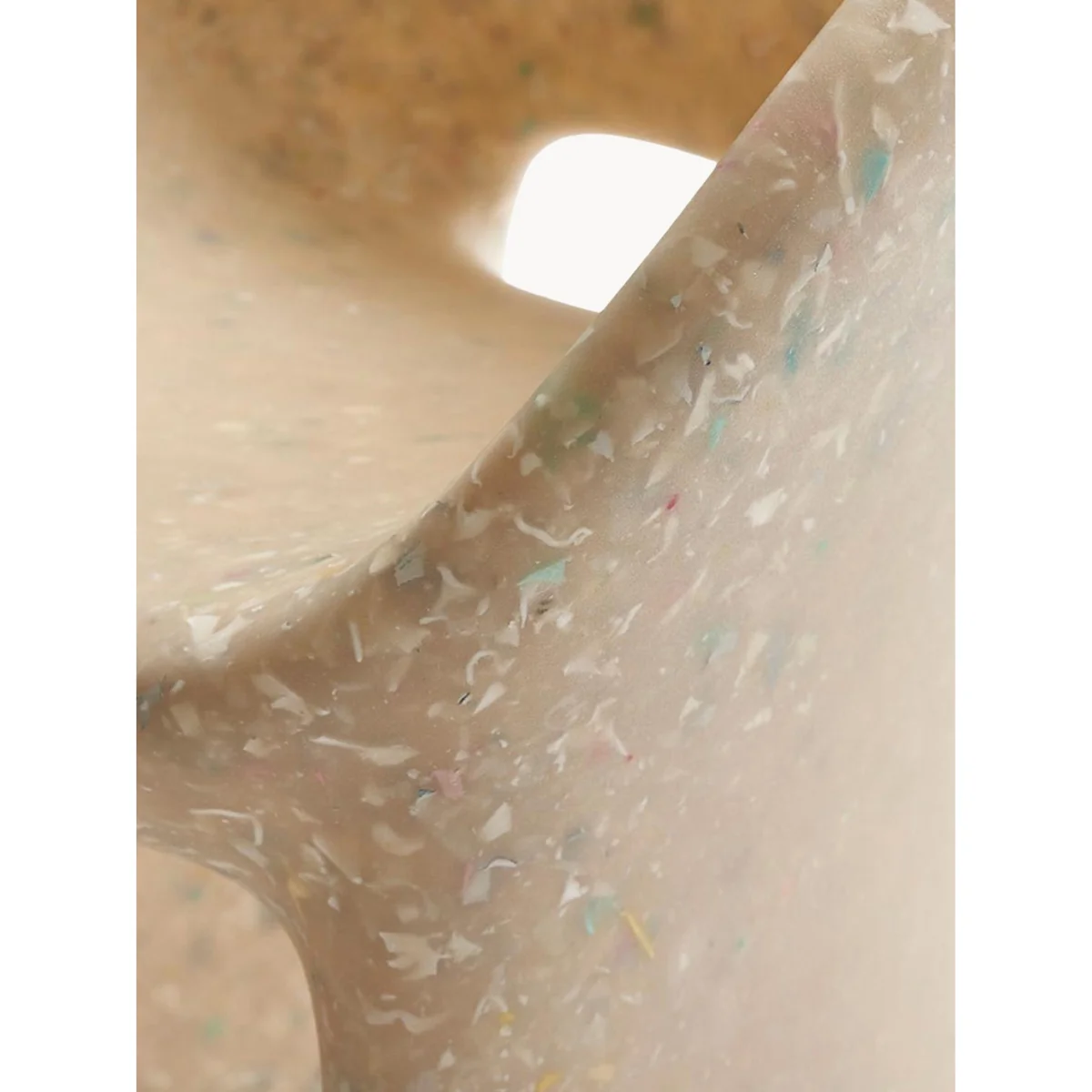 Armchair Richard – image 5